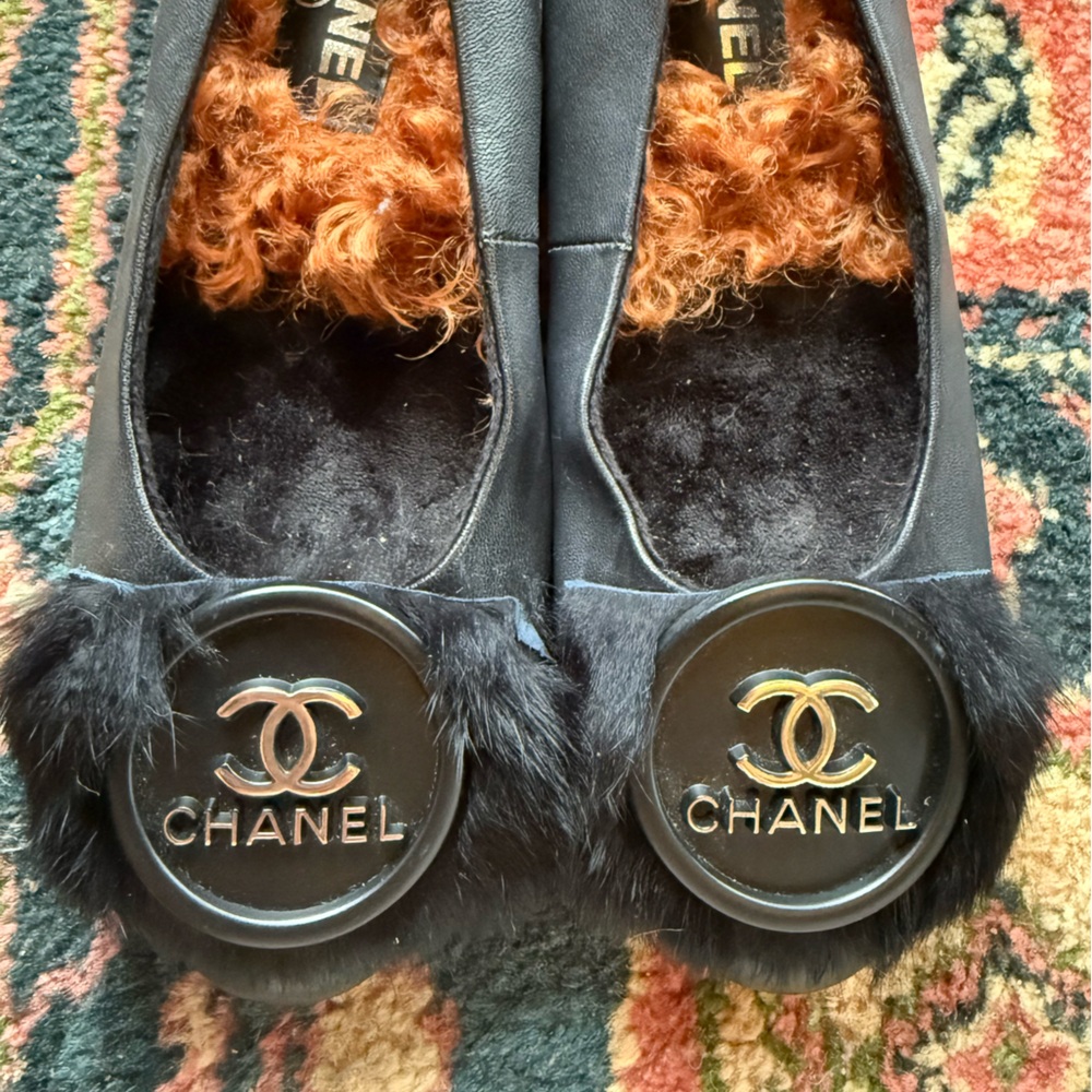 Chanel fur Flats sz 35 - Picture 4 of 6